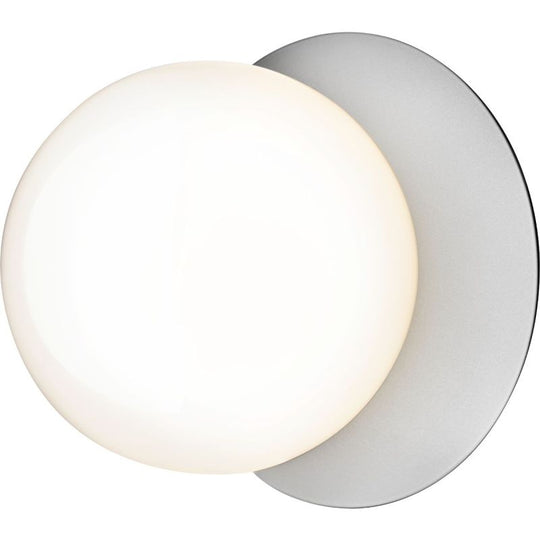LIILA 1 MEDIUM VÆGLAMPE IP44 LYS SØLV/OPAL