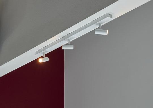 Omari Spotlight Hvid 3-Spot fra Nordlux – Elegant og Funktionelt