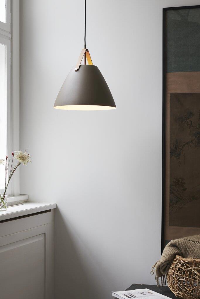 DFTP Strap Ø36 Beige Pendel - Nordisk design med rå læderdetaljer