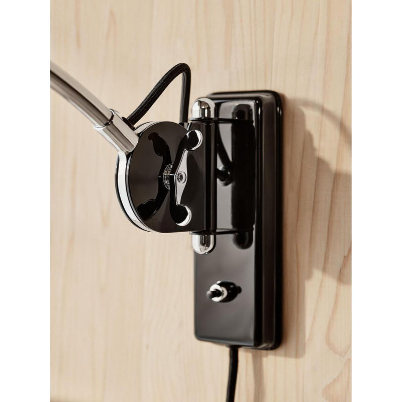 KAISER IDELL 6559-W VÆG SORT - Fritz Hansen Lighting A/S