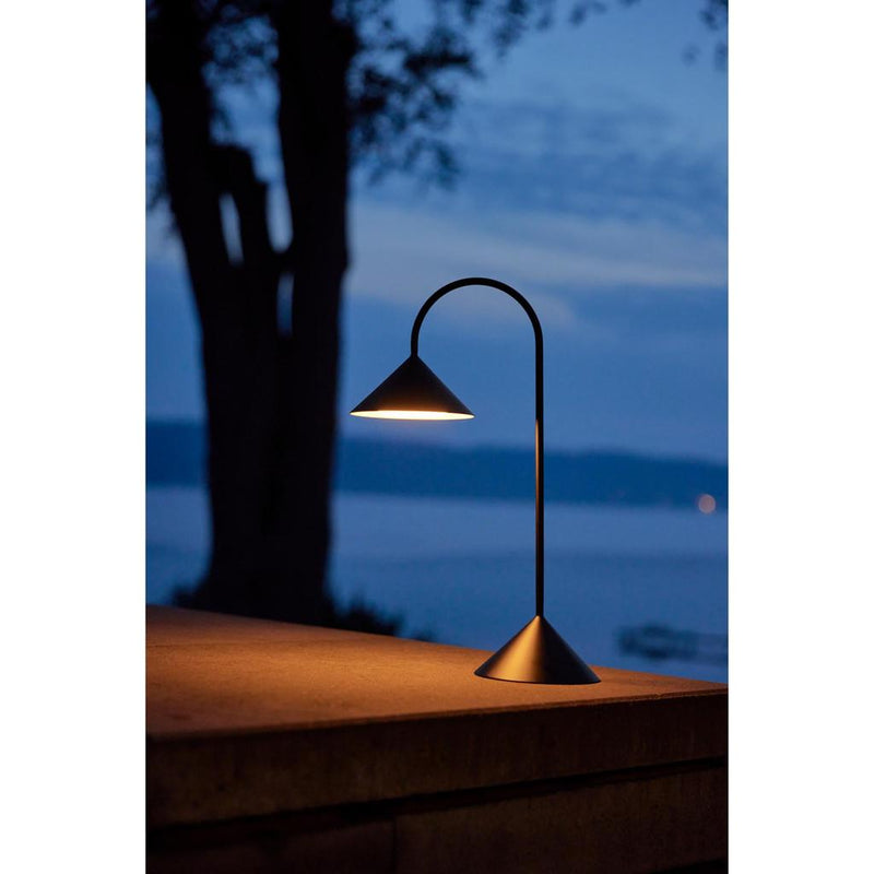 GRASP BORDLAMPE H47 MAT SORT PORTABLE - Frandsen