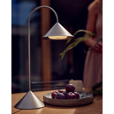 GRASP BORDLAMPE H47 BØRSTET RUSTFRIT STÅL PORTABLE