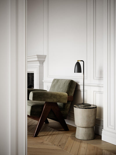 NEXUS BORDLAMPE SORT