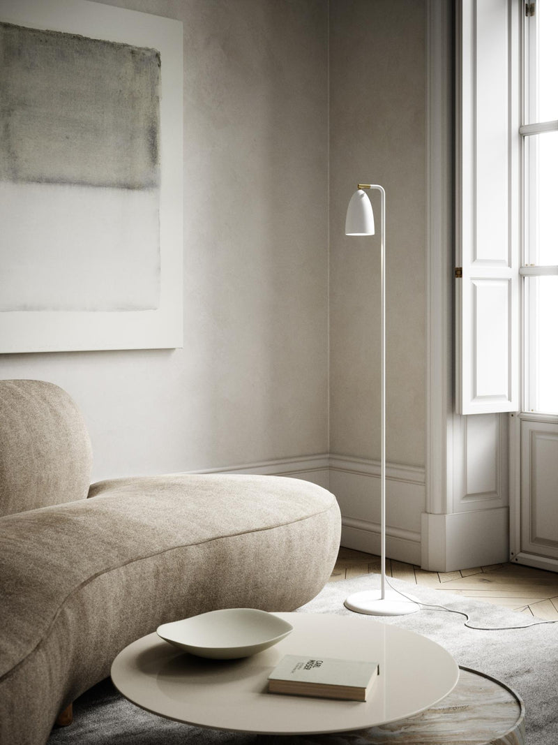 NEXUS GULVLAMPE HVID