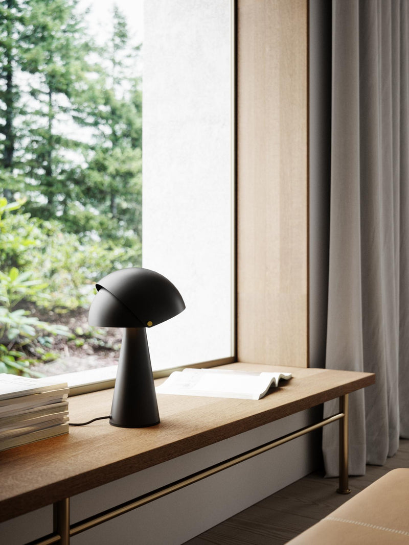 DFTP Align Sort Bordlampe - Interaktivt design med nordisk elegance