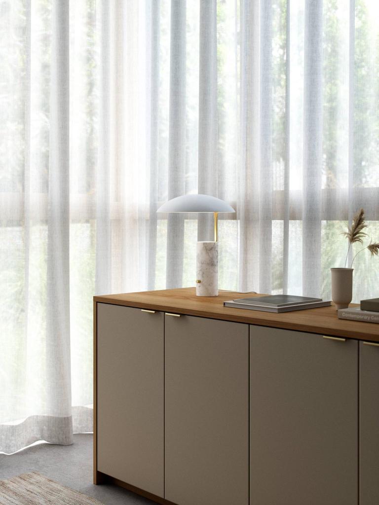 DFTP Mademoiselles Hvid Bordlampe - Skulpturel elegance med indirekte lys