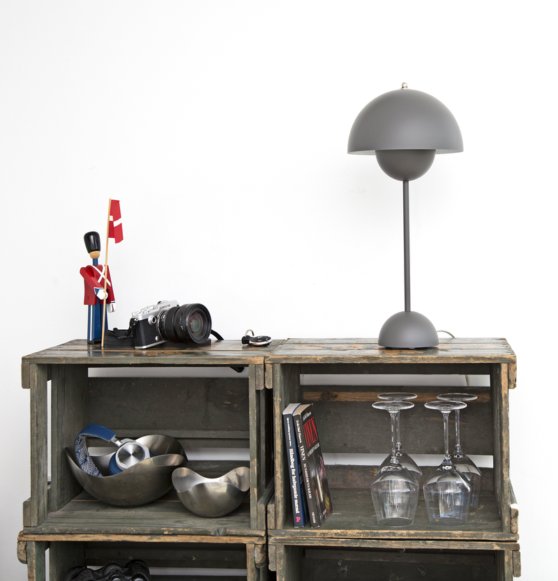 FLOWERPOT BORDLAMPE VP3 MAT MØRKEGRÅ