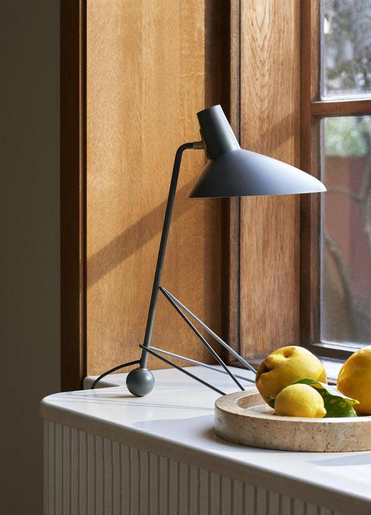 TRIPOD HM9 BORDLAMPE MOSS - &tradition