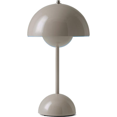 FLOWERPOT VP9 GREY BEIGE MAGNET OPLADER PORTABLE