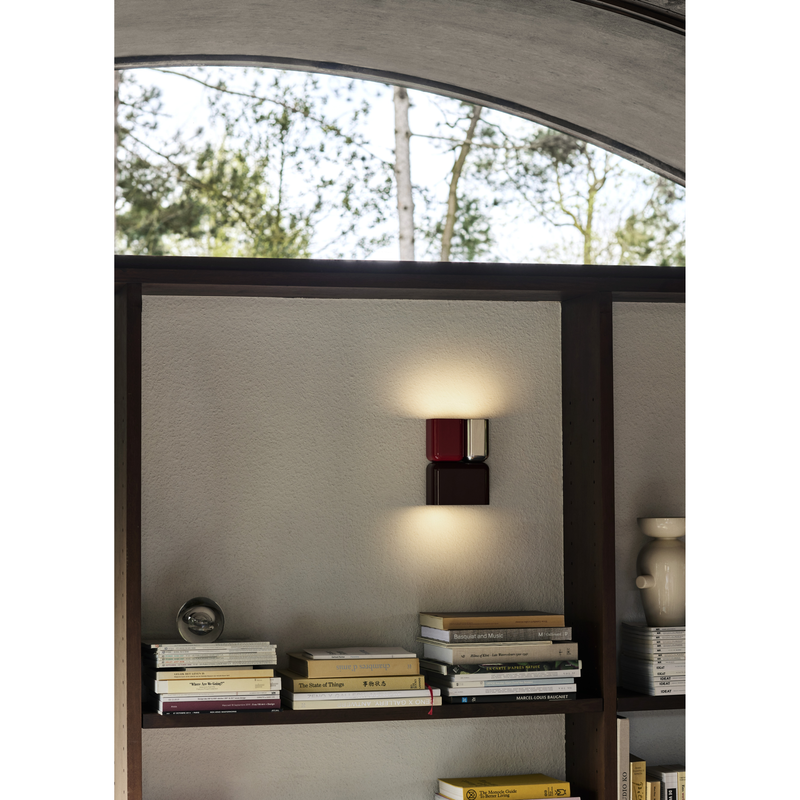 TABATA VÆGLAMPE LN10 DARK BURGUNDY/VERMILION RED