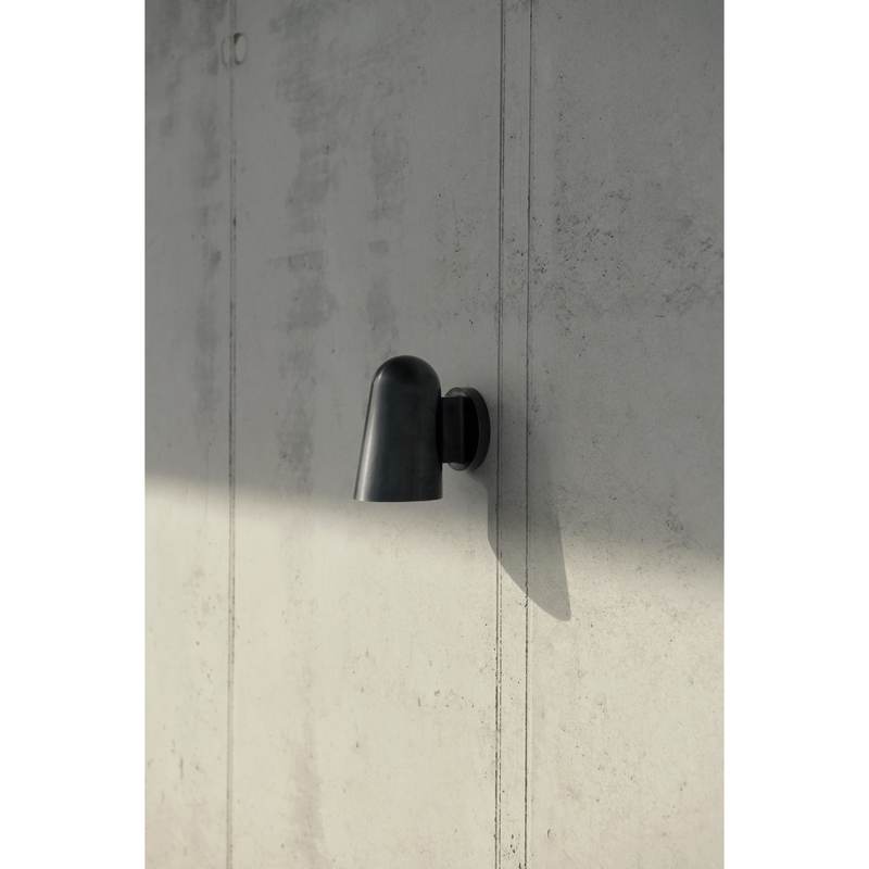 SOLID VÆGLAMPE SC105 BRONZED MESSING UDENDØRSLAMPE