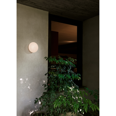 MIST AP22 VÆG/LOFTSLAMPE HVID BASE Ø25