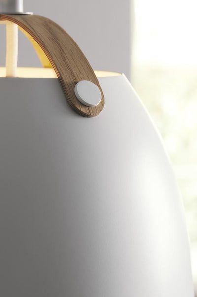HALO DESIGN OSLO Ø40 HVID M/EGETRÆ PENDEL