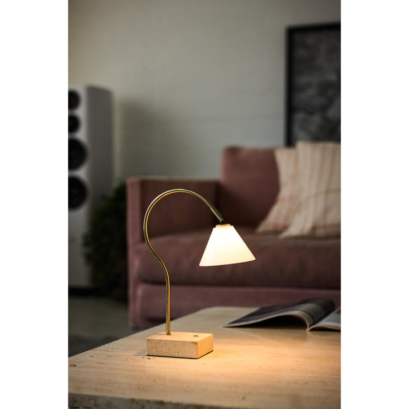Halo Design Question Portable Bordlampe – Antik Messing/Opal Glas