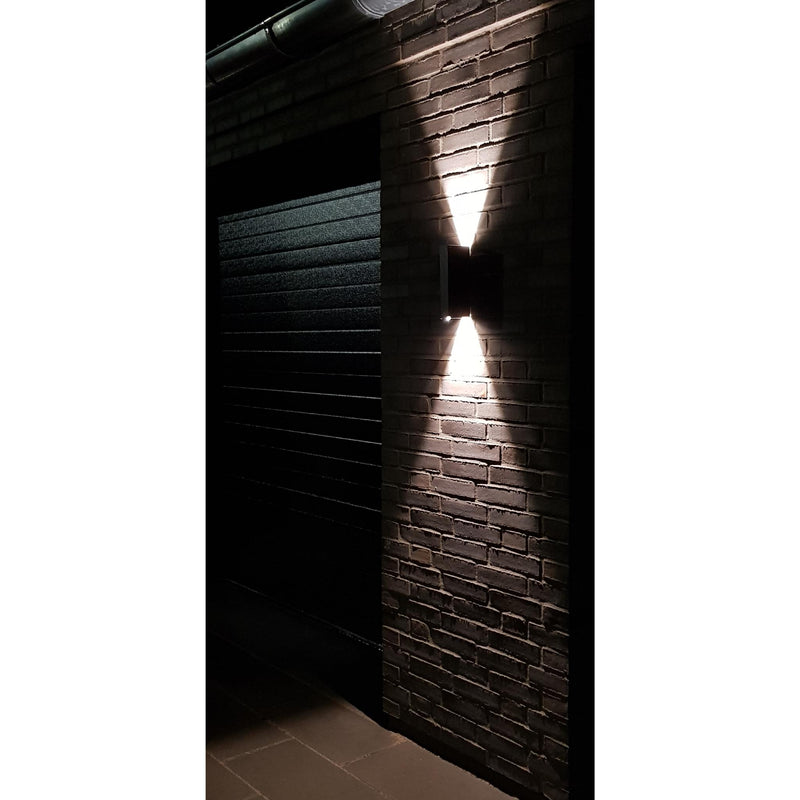 ANTIDARK BRICK OUTDOOR DOWN SORT LED VÆGLAMPE