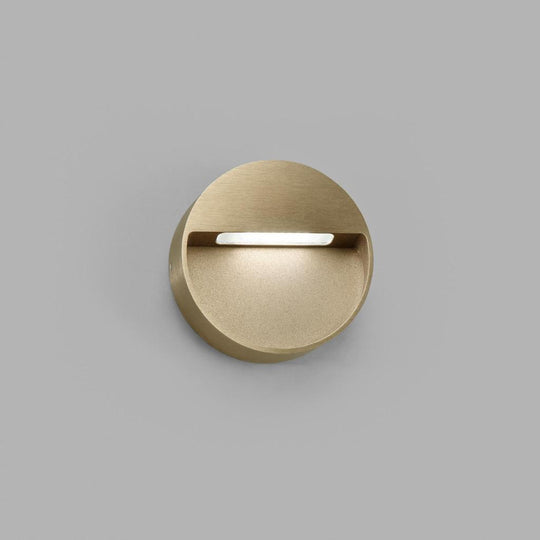 SERIOUS 2 VÆGLAMPE MESSING LED 270764