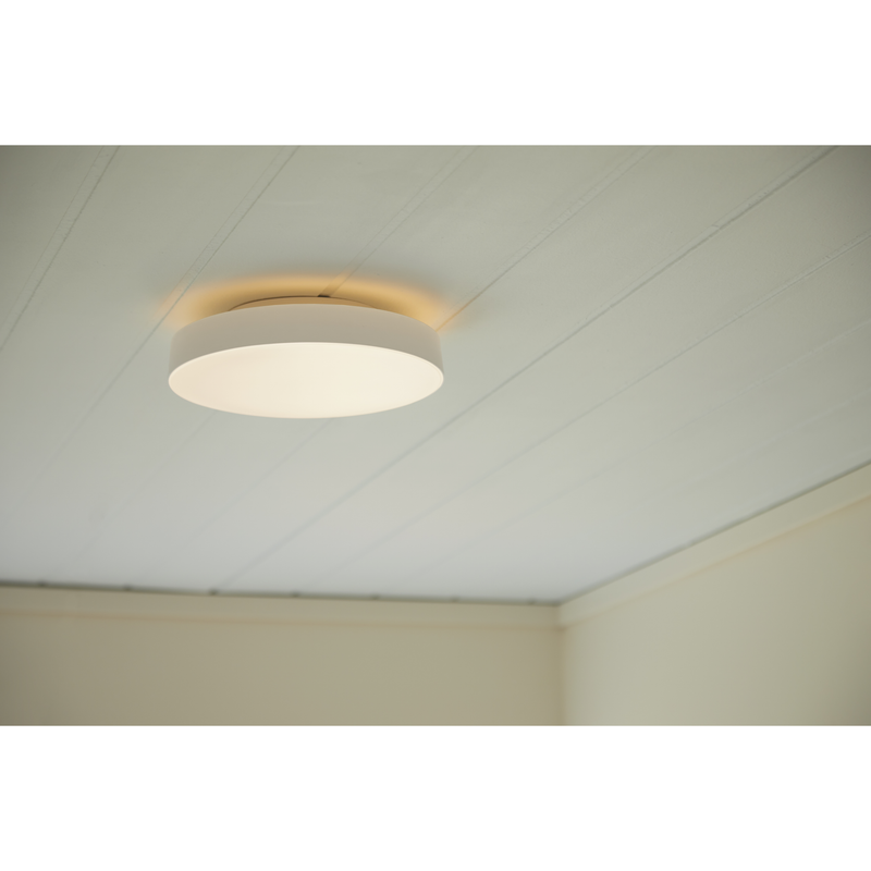 Loom Design Avela Ø28 LED loftslampe – Moderne minimalisme i hvid