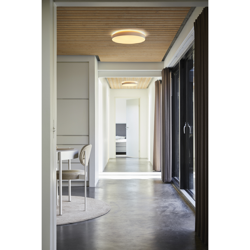 Loom Design Avela Ø36 LED loftslampe – Soft Ivory varme med baggrundslys