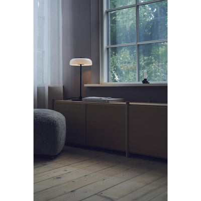 BLOSSI BORDLAMPE SORT/OPAL LED DÆMP