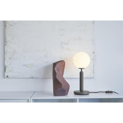 MIIRA BORDLAMPE STENGRÅ/OPAL