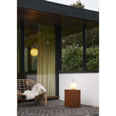 Louis Poulsen VL45 Radiohus Portable Bordlampe – Eksklusiv Mundblæst Glasdesign