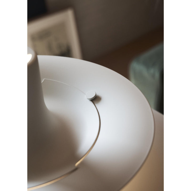 LOUIS POULSEN PH 5 MONOCHROME PALE PEWTER PENDEL