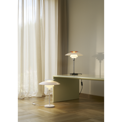 PH 80 Bordlampe – Opal/Højglans Forkromet – Poul Henningsen – Louis Poulsen