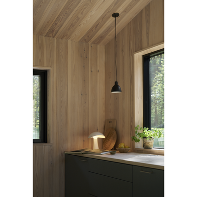 Rumee 220 Portable – Cloud White – Gabriel Tan / Louis Poulsen