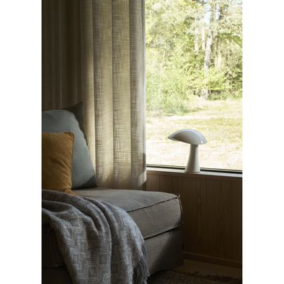 Rumee 220 Portable – Cloud White – Gabriel Tan / Louis Poulsen