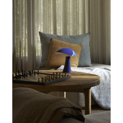 Rumee 220 Portable – Night Blue – Gabriel Tan / Louis Poulsen
