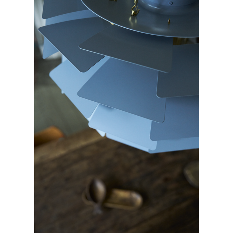 PH Kogle Pendel Ø600 – Dusty Blue / Messing Metalliseret – Poul Henningsen – Louis Poulsen