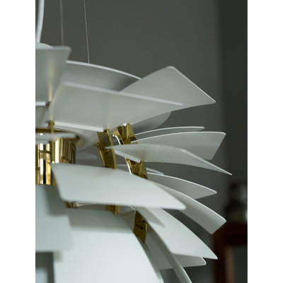 PH Kogle Pendel Ø600 – Dusty Green / Messing Metalliseret – Poul Henningsen – Louis Poulsen