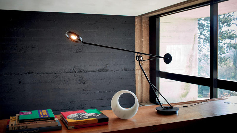 DCW Aaro bordlampe LED H 38,5 cm sort | Designbordlampe | Lampeagenten
