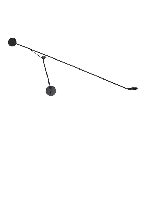 DCW Aaro Wall Lamp LED L 155 cm sort | Designvæglampe | Lampeagenten