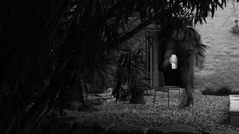 DCWéditions Grande B Bordlampe Gypsum/Aluminium | Lampeagenten