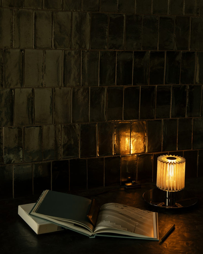 DCWéditions In The Sun 220 Bordlampe – Silver/Gold | Lampeagenten