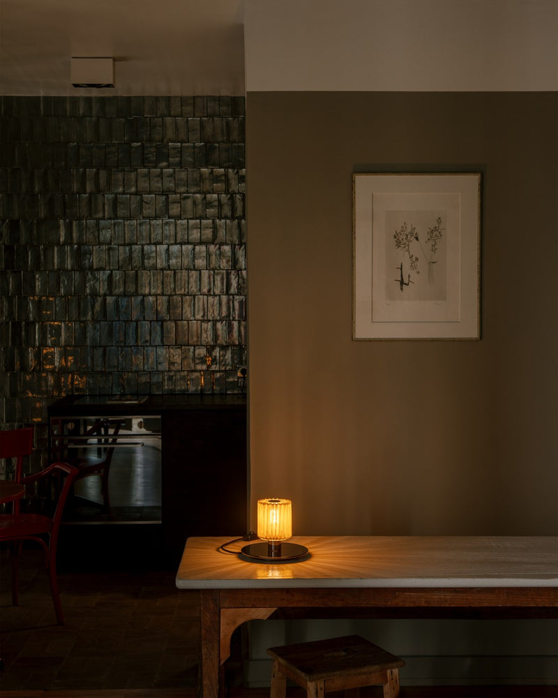 DCWéditions In The Sun 220 Bordlampe – Silver/Gold | Lampeagenten