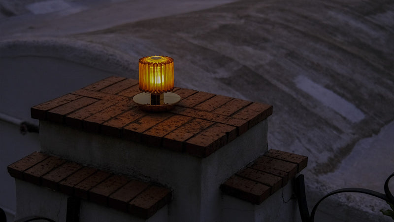 DCWéditions In The Sun 130 Portable Bordlampe – Guld/Guld | Lampeagenten