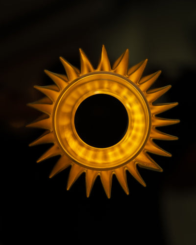 DCWéditions In The Sun 130 Portable Bordlampe – Guld/Guld | Lampeagenten