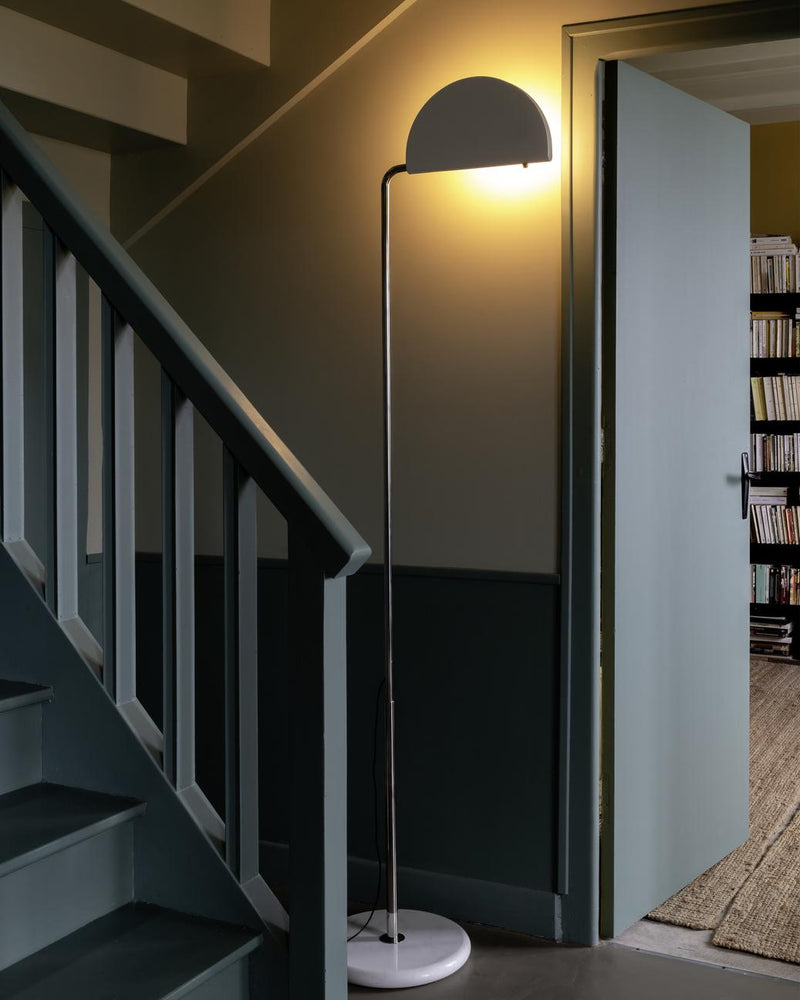 DCWéditions Mezzaluna Gulvlampe – White Marble / White | Lampeagenten