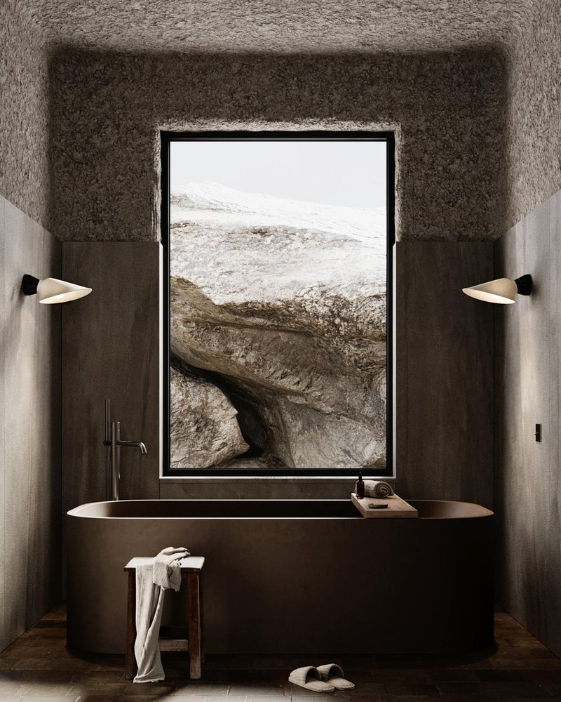 DCWéditions Plume Væglampe – Sort / Porcelæn