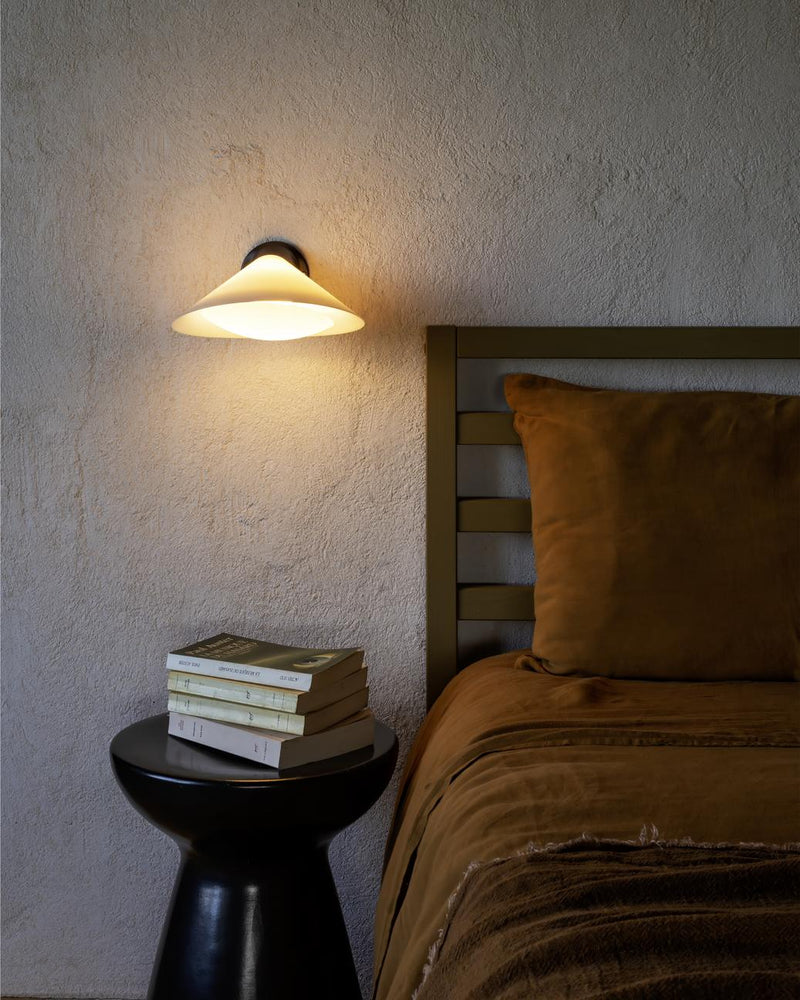 DCWéditions Plume Væglampe – Sort / Polycarbonat