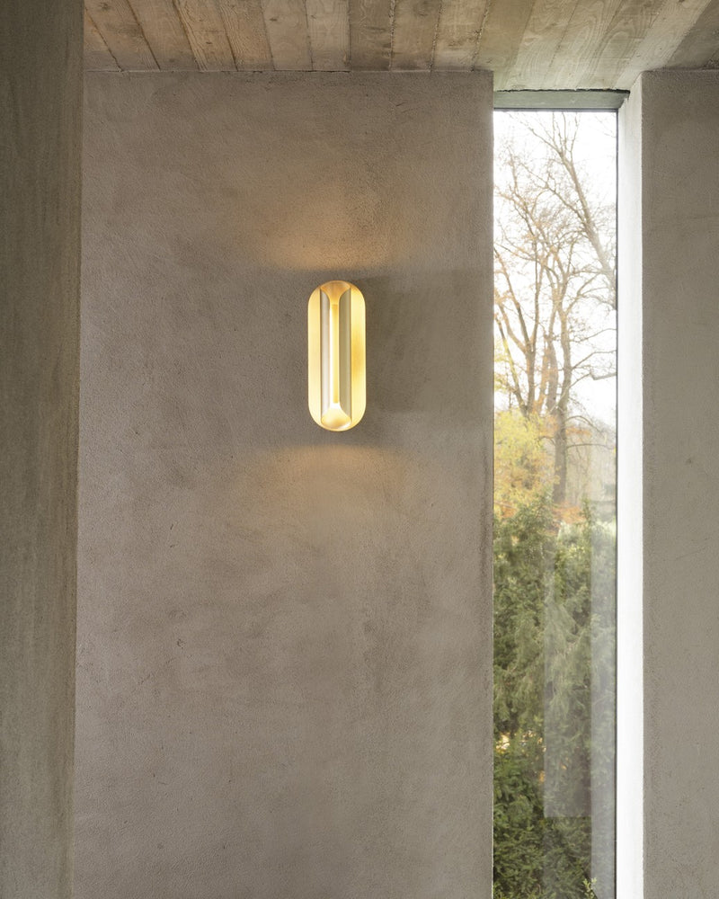 DCWéditions Rosalie Væglampe L40 – Guld