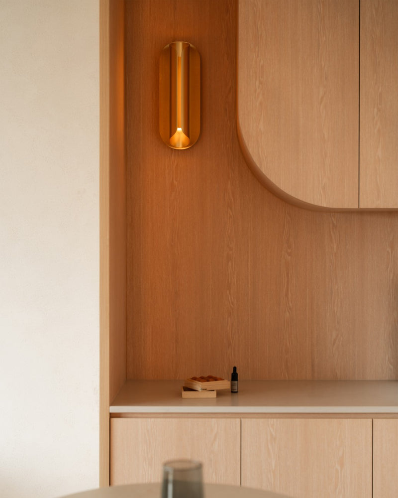 DCWéditions Rosalie Væglampe L40 – Guld