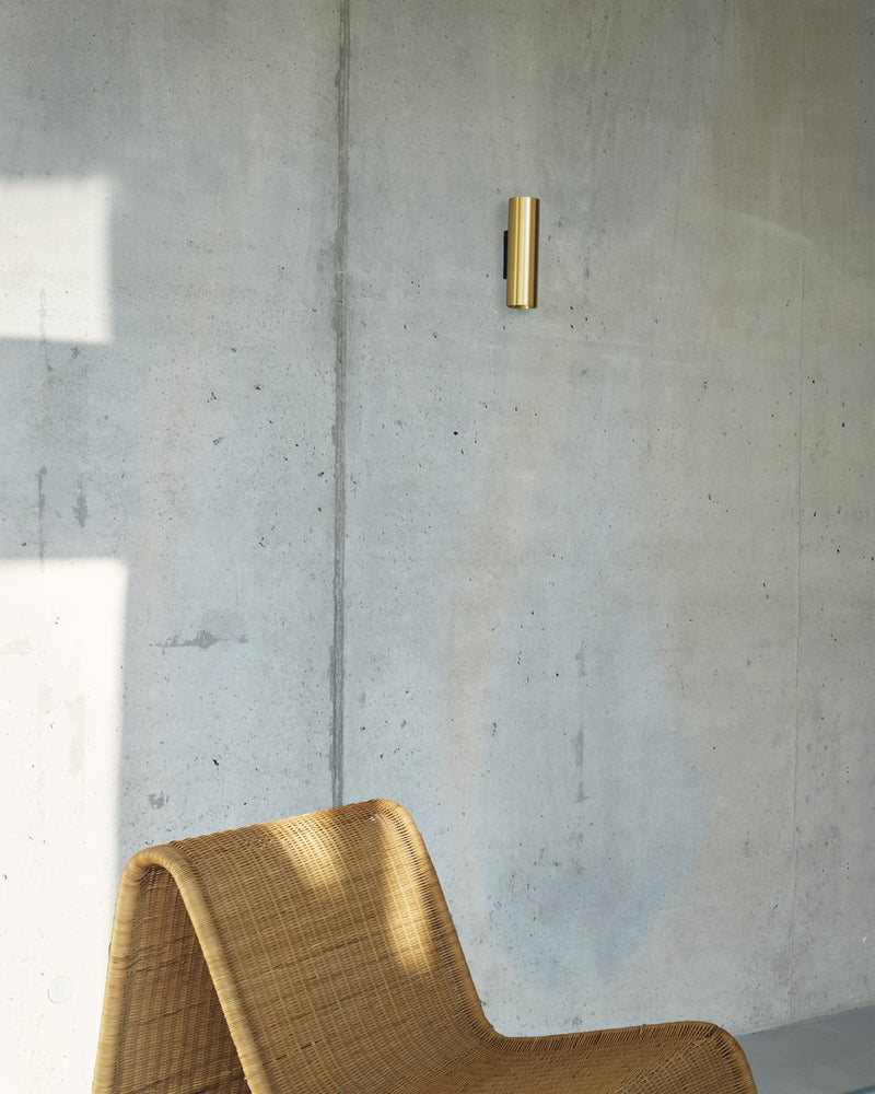 DCWéditions Tobo 65 Væglampe – Messing