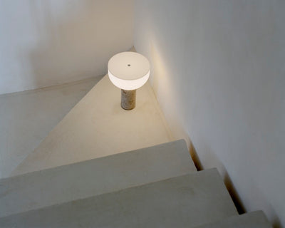 KIZU BORDLAMPE PORTALBE Kunis Breccia Marble w. White Acrylic 21715 - New Works