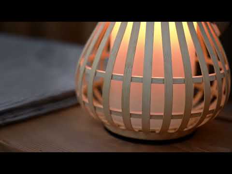 Nordlux Solcellelampe – Elegant Bambusdesign med Automatisk Tænding