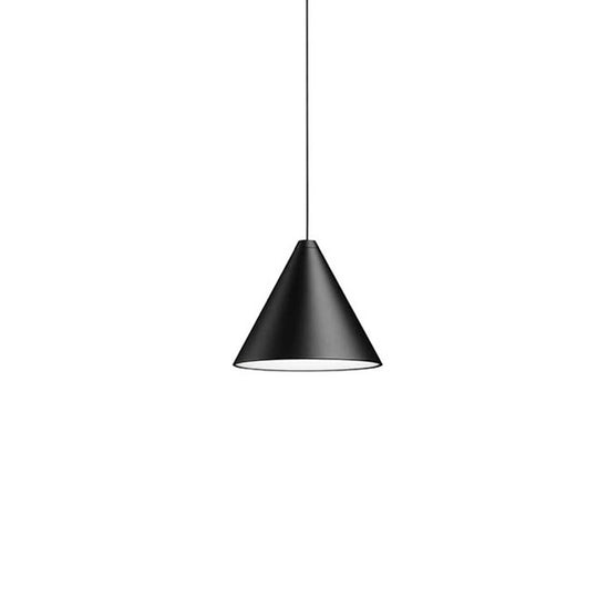 String Light Cone Head Pendel – Sort – 22 m, 2700 K - Flos