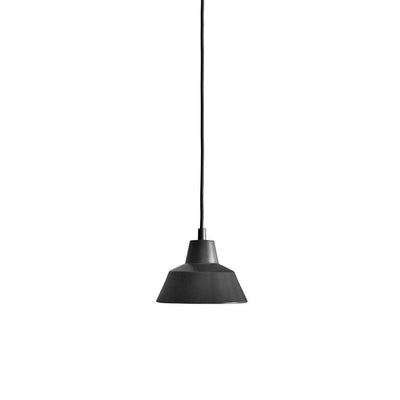 MADE BY HAND W1 MAT SORT VÆRKSTEDSLAMPE