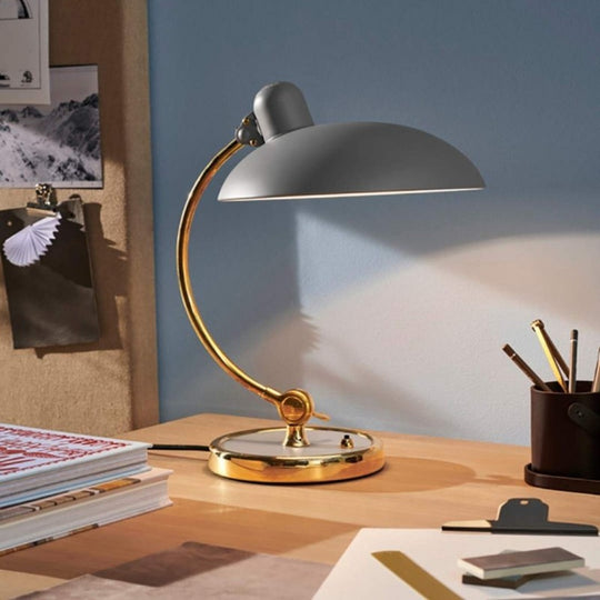 KAISER IDELL 6631-T BORDLAMPE - GRÅ/MESSING